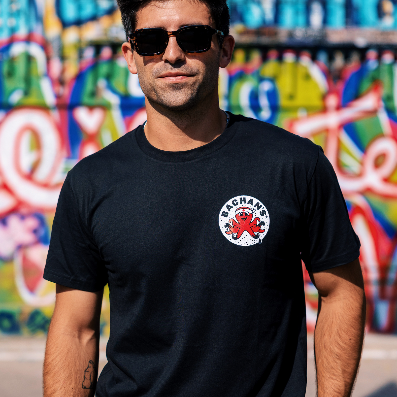 Logo Tee T5